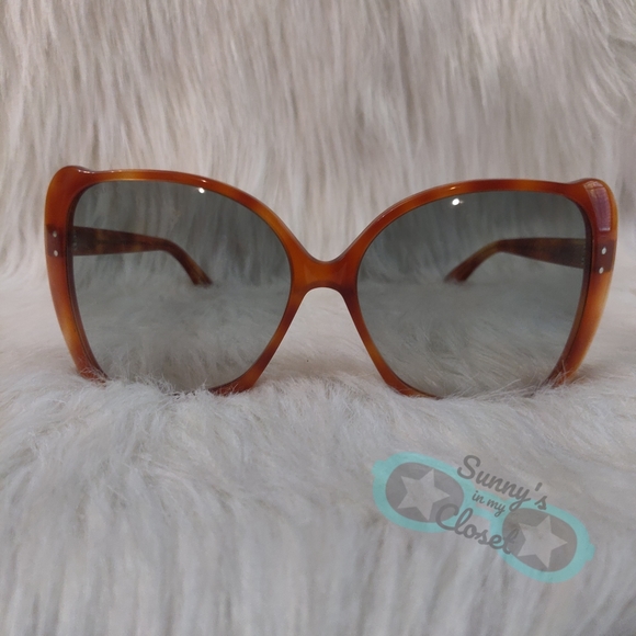 Gucci Big Frame Sunglasses 😎 GG0471s Perfect for Summer😍♥️ - Picture 3 of 7